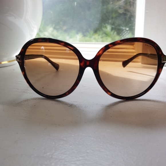 RALPH Ralph Lauren women sunglasses